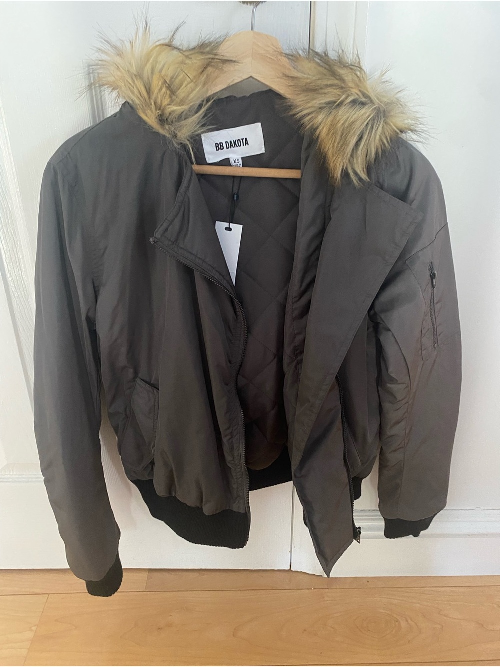 BB Dakota grey /olive Bomber Jacket with Faux Fur Hood Trim